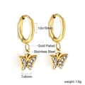 Détail des boucles d'oreilles papillon en acier inoxydable doré avec cristaux blancs - Papillon Éclatant Or (EA579702G)