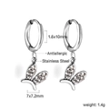 Détail de créoles en acier inoxydable avec pendentifs papillons sertis de zircons - Papillon Élégant Argent (EA580002S)