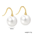 Eleganti orecchini con perle bianche da 14mm e ganci dorati lucidi per donna - Stile Gancio Perla Grande Oro (EA59722AG)