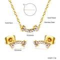 Dimensions détaillées de la parure en plaqué or avec collier coeur couronne et boucles - Sourire Or (SE257302G)