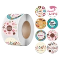 Rouleau de 8 autocollants donut joyeux anniversaire aux motifs Sweet Life et Donut Worry - 1 pouce (25mm) / Coloré