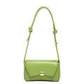 Borsa baguette verde con motivo coccodrillo, tracolla annodata e dettagli dorati chic - Verde Motivo Coccodrillo