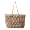 Beige gesteppte Cloud-Tote-Bag mit Puffer-Textur und goldener Ketten-Schultergurt - Khaki