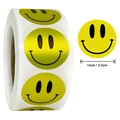 Rolle mit 2,5 cm gelben Smiley-Aufklebern für Party-Deko und Hochzeitsgeschenk-Versiegelung - Gelber Smiley (C)