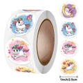 Dettaglio degli adesivi a rullo con unicorno da 2,5 cm per decorazione e sigillo regali - Unicorno F / 500 Pezzi/Confezione