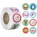 Rouleau de 8 autocollants de Noël assortis avec motifs Père Noël, pingouin et renne - 2.5cm / Coloré