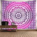 Dettaglio di arazzo mandala bohémien con motivi geometrici viola su una parete bianca - Stile 8 / 95x73cm (Spazzolato)