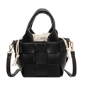 Borsa a tracolla intrecciata nera con inserto color crema a coulisse e dettagli in metallo oro - Nero