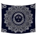 Dunkelblauer Boho-Wandteppich mit Sonnen-Mandala und weißen Linien für die Wand - Modell 3 / 95x73cm (Gebürstet)