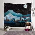 Tapisserie nordique avec ciel étoilé, forêt et montagnes sur un mur de briques blanches - Style 12