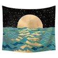 Böhmischer Wandteppich mit goldenen Sternen und blauen Meereswellen für das Schlafzimmer - 95x73cm (Gebürstet) / Goldener Mond Über Dem Meer Stil