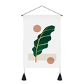 Détail d'une tapisserie murale minimaliste avec motif feuille verte et pompons noirs - 35x50cm / Style Feuille Ondulée À Veines Dorées (Style-4)