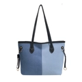 Borsa tote patchwork in denim minimalista con cinturini in ecopelle nera e borchie - Denim Blu Chiaro (Stile 2)