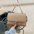 Minimalist khaki leather crossbody bag with lychee texture and silver metal clasp - Apricot