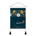 Detail der Weihnachts-Wanddekoration mit Holzstab, Goldflocken und schwarzen Quasten - 35x50cm / Marineblau Gold Schneeflocke Neujahr Segen Stil (Stil 2)