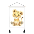 Dettaglio del poster ad acquerello con leopardo, asta in legno e nappe nere - 35x50cm / Piccolo Leopardo