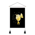 Détail de la tapisserie déesse de la lune avec support en bois et pompons noirs - Sirène Papillon (Style 13) / 35x50cm