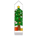 Gedetailleerde kerstboom wandbanner met sneeuwpop ornamenten en kleurrijke cadeaus - 32.5x130cm / Kerstboom Illustratie (Stijl 1)
