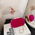 Rosarote Samt Abendtasche mit goldenem Schleifenverschluss und Kettenschultergurt für Damen - Rosenrosa