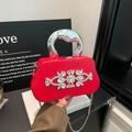 Bolso de noche rojo elegante con pedrería, asa plateada decorada y cadena larga - Estilo Ramo de Flores - Rojo (FD3326SD)