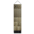 Arabische Wandrolle mit goldenem Geometriemuster, schwarzen Quasten und Holzrahmen - Stil 2 / 32.5x130cm