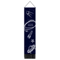 Dettaglio dell'arazzo spaziale con disegni di razzi bianchi e frange nere sul fondo - 32.5x130cm / Stile Astronauta Razzo e UFO (Stile 2)