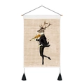 Tenture murale nordique cerf jouant du violon avec glands noirs sur fond blanc épuré - 35x50cm / Cerf en costume jouant du violon