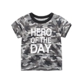 Kinder Camouflage Kurzarm T-Shirt mit Hero of the Day Slogan auf weißem Hintergrund - Blumen Grau Tarnung / 90cm