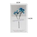 Detailansicht der 8x14cm Grußkarte mit blauen Trockenblumen und englischem Spruch - Blau Gipskraut Stil (C369)