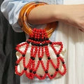 Borsa di perline fatta a mano con trama rossa e nera e manici ad anello in resina ambra - Rosso (Manico Ambra)
