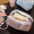 Neceser de leopardo rosa con textura de felpa suave y forro interior de lunares negros - Rosa