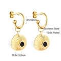 Detailed dimensions of gold-plated C-shaped earrings with black shell inlay on white background - Gold (EA56580BG)