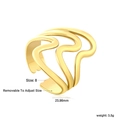 Detalle de anillo dorado con ondas irregulares que muestra medidas y banda ajustable - US 8 / Estilo Ajustable de Tres Capas Wave (RI1626K8G)