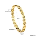 Macro view of 7.8mm wide gold-plated stainless steel daisy bracelet with dimensions - Gold Small Daisy Style (BR925902G)