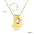 Details des goldenen Buchstaben-D-Anhängers mit 40+5cm Kette und 13x17,9mm Maßen - D(NE2F500DG)