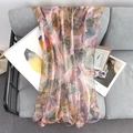 Écharpe rose en coton et lin avec imprimé éventail doré et texture légère et respirante - 180*65cm / Ginkgo Rose