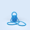 Mini sac seau artisanal en perles bleu vif avec poignée et bandoulière chaîne - Bleu