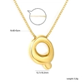Detail view of gold chubby balloon letter Q pendant necklace with adjustable chain - Q(NE2F500QG)