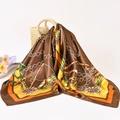 Silk-like satin scarf with vintage orange chain and daisy print on straw bag - 90*90cm / Coffee Chain