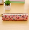 Estuche de lona con flores en naranja claro rosa con detalles de encaje vintage - Rosa
