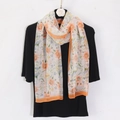 Écharpe de plage légère en georgette avec imprimé floral orange et bordure vive - Georgette / Orange / 160cm x 50cm