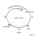 Détail des breloques en nacre et zircon sur un bracelet en acier inoxydable de 17+3cm - Rond (BR26220AS)
