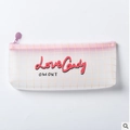 Lilafarbene transparente Netz-Federtasche mit Love Candy Print und Reißverschluss - Transparenter Violetter Love Candy Stil
