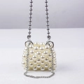 Mini borsa a mano in perle con catene in metallo argento e doppio manico per donna elegante - Stile a Grani di Perla / Bianco