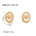 Détail de boucles d'oreilles étoile dorées 18k avec dimensions 1,9cm et poids 7,4g - Or 18K / Or (NB-E1133-G)
