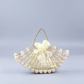 Borsa da sera fatta a mano con perle a forma di ventaglio, telaio dorato e sacchetto in raso - Borsa di Perle Beige