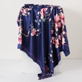 Foulard en soie satinée bleu marine avec imprimé magnolia, grand châle carré 90x90cm - Magnolia Bleu Marine (#5)