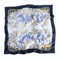 Elegante foulard di seta 90cm con foglie tropicali blu e bordo dorato ornamentale - Bordo Blu Profondo/Nero Volute Classiche (2# Bordo Nero)