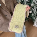 Écharpe en maille de laine vert sauge avec bordure festonnée rose et texture douce peluche - 135-175CM / Jaune Lait