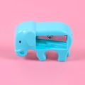 Niedlicher Elefant-Anspitzer in leuchtendem Blau aus Kunststoff für Schüler - Elefanten-Stil (Zufällige 4 Farben)